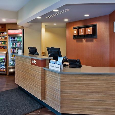 Towneplace Suites By Marriott Detroit Belleville Esterno foto