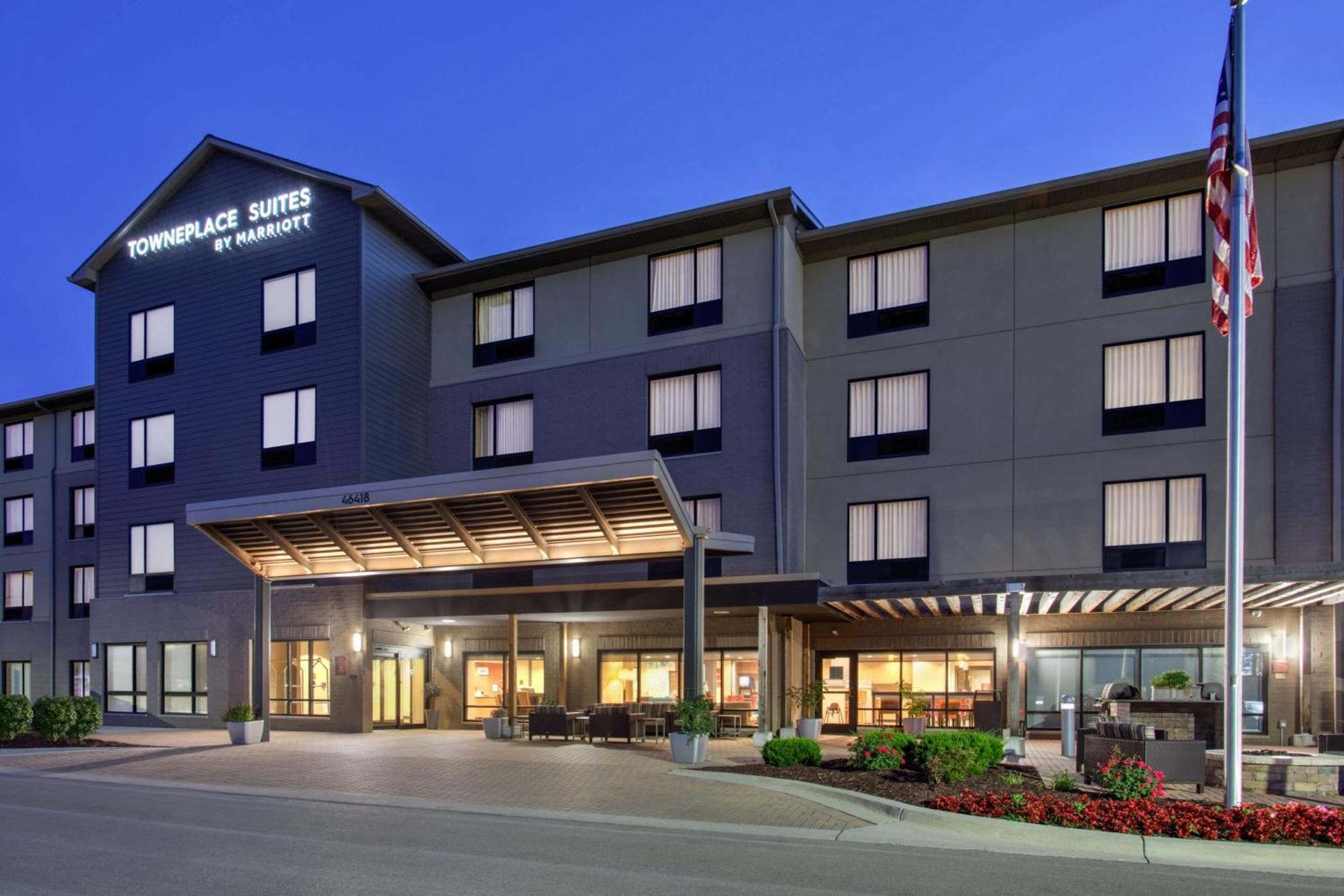 Towneplace Suites By Marriott Detroit Belleville Esterno foto