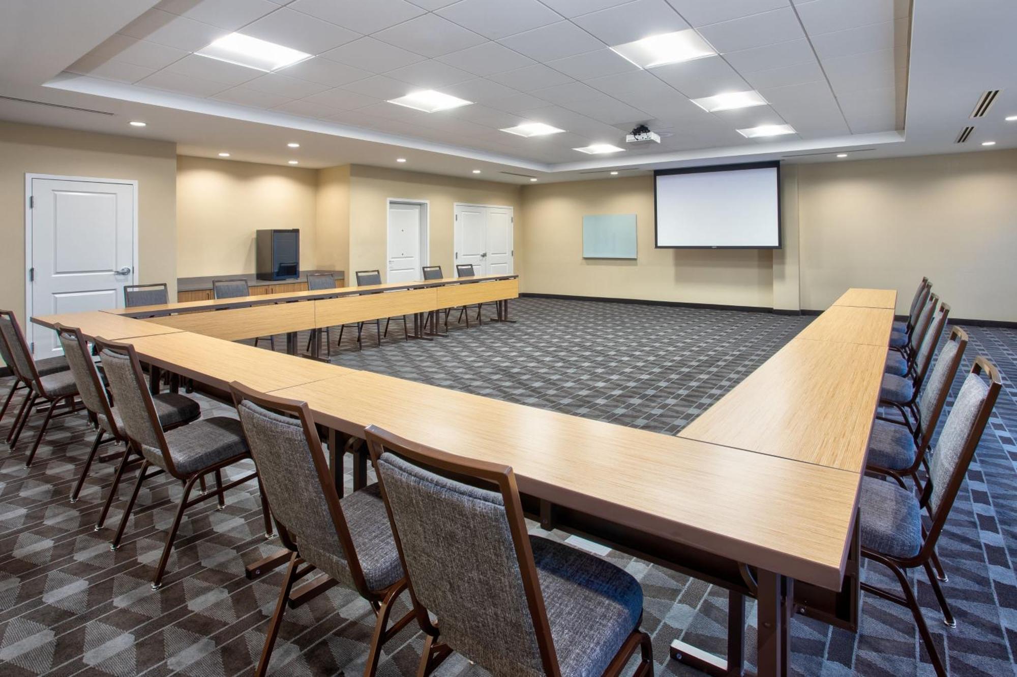 Towneplace Suites By Marriott Detroit Belleville Esterno foto