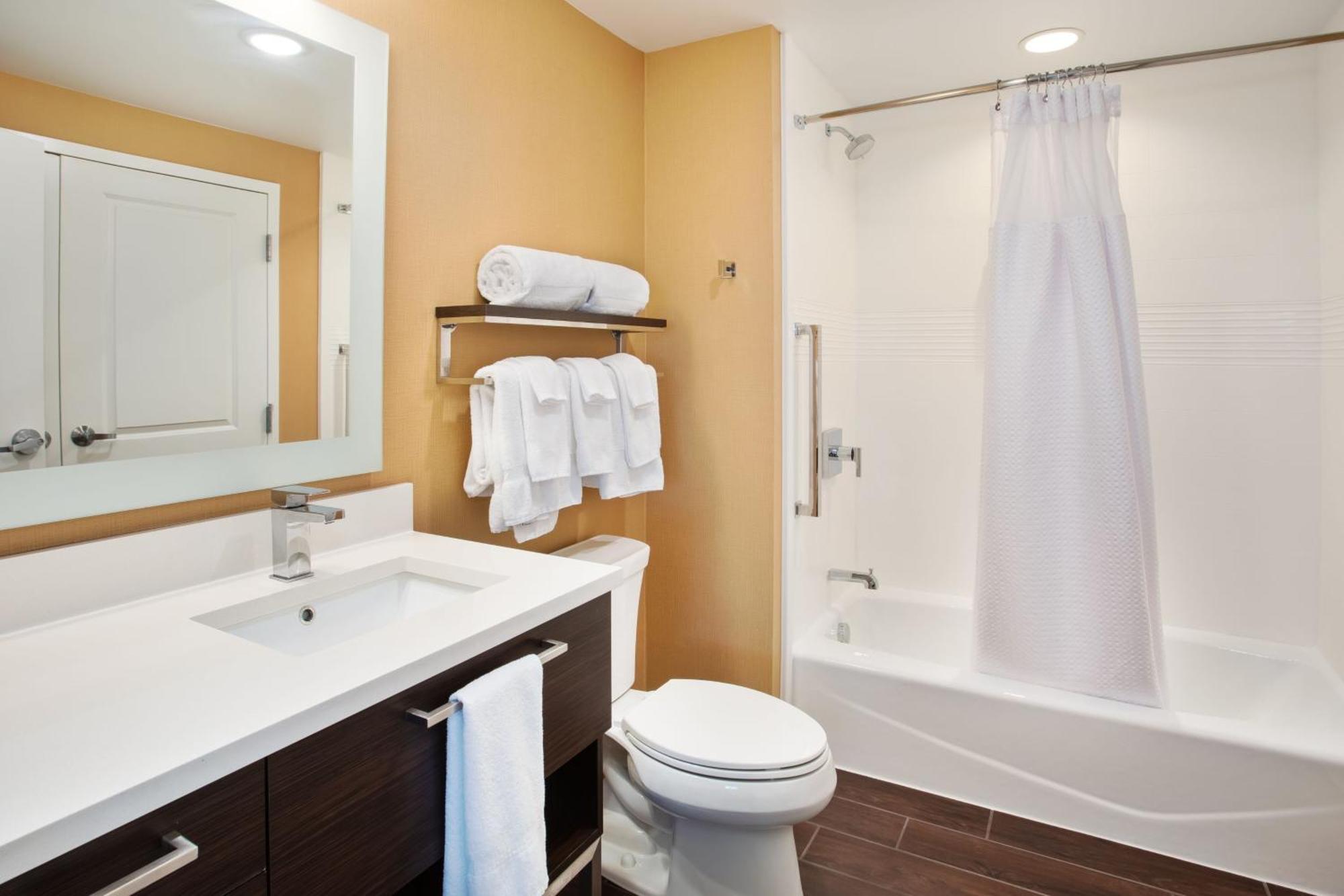 Towneplace Suites By Marriott Detroit Belleville Esterno foto